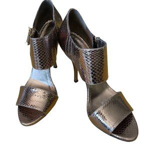 Gucci Gold Snakeskin Print Heels Size 36.5